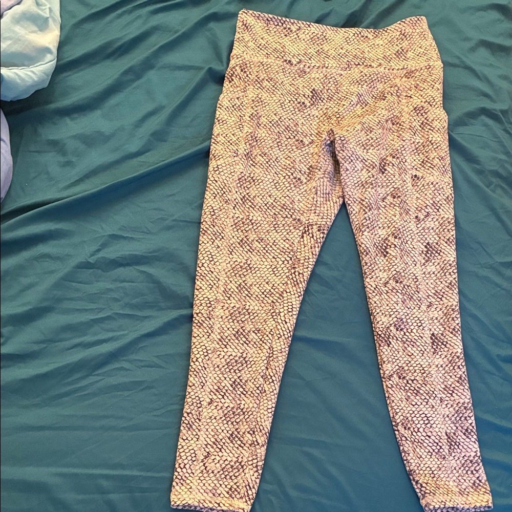 Balance Collection Snake Print Leggings - Purple and White